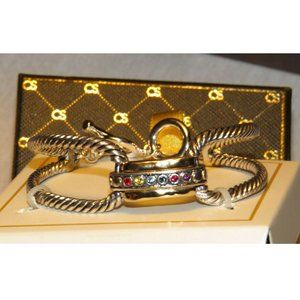 Color Street twisted design toggle braclet with multicolored stones,6 1/2" wrist